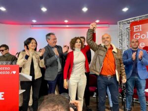 Montero denuncia la "confrontación" contra Sánchez de "nostálgicos" del 1-O y la derecha que añora "la España negra"
