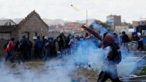 Mueren al menos 17 personas en el sur de Perú durante protestas para exigir nuevas elecciones y la liberación de Pedro Castillo