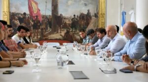 Oposición argentina se reúne con comunidad venezolana en rechazo a Maduro – SuNoticiero