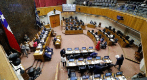 Parlamento chileno aprueba reforma que habilita nuevo proceso constituyente
