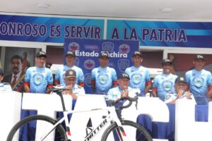 Politáchira creó su equipo de ciclismo
