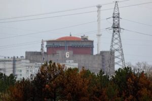Por ataques rusos al sistema eléctrico OIEA inspeccionará centrales nucleares de Ucrania