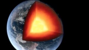 Rotación del núcleo de la Tierra podría estar invirtiéndose: ¿Qué consecuencias puede traer?