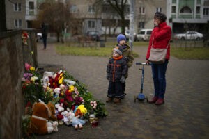 Semana trágica muestra que no hay lugar seguro en Ucrania