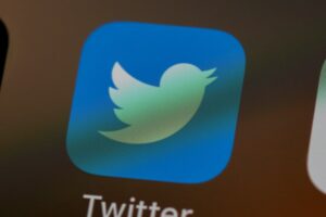 Twitter finalmente despide al 83% de sus empleados en España, según El Confidencial
