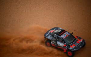 Una avera complica el Dakar de Carlos Sainz