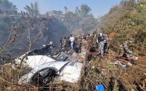 Unas 68 personas mueren en accidente aéreo en Nepal