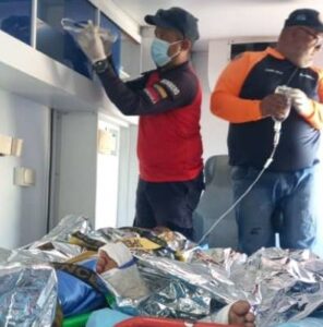 heridos cinco pescadores al explotar motor de lancha en Falcón