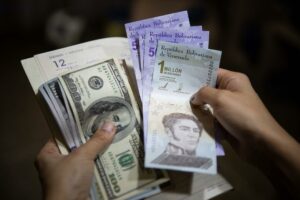 precio del dólar oficial superó la barrera de los 18 bolívares