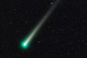 ¡ESPECTÁCULO! Descubre cuándo ver el cometa verde que se acercará a la tierra después de 50.000 años – SuNoticiero