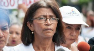 Ana Contreras cuestiona el salario de emergencia