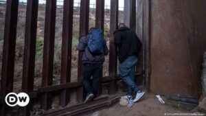 Biden limita más el acceso al asilo para migrantes desde México | El Mundo | DW