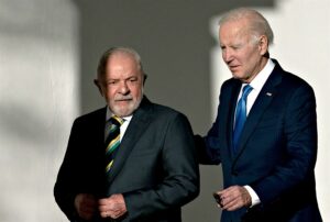 Biden y Lula reunidos en Washington pactan defensa a democracia, clima y DDHH
