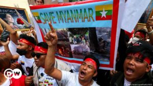 Birmania: protestas en embajadas acompañan segundo aniversario del golpe militar | El Mundo | DW