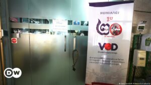 Camboya revoca la licencia de la radio "Voice of Democracy" | El Mundo | DW