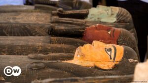 Científicos revelan de qué estaban hechos los bálsamos en momias egipcias | Ciencia y Ecología | DW