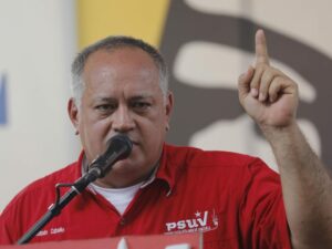 Diosdado Cabello amenazó con presentar una ley que inhabilite «para toda la vida» a opositores – SuNoticiero