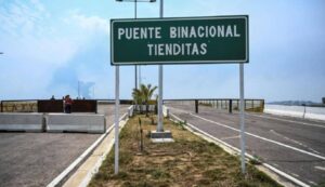 Disminuyó el tránsito de vehículos venezolanos por Puente Tienditas