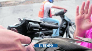 Disparan contra tía y sobrina cuando iban a su empleo en barrio El Ingenio - Cali - Colombia