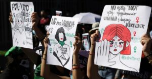 El Salvador aprobó una reforma en el Código Penal para convertir en imprescriptible el delito de femicidio