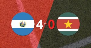 El Salvador le pasó por encima 4-0 a Surinam