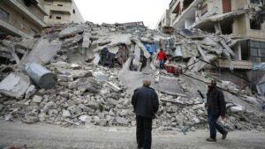 El terremoto se ensaña con una Siria que languidece entre un millar de tragedias