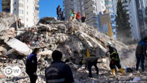 Erdogan declara emergencia en provincias azotadas por terremoto | El Mundo | DW
