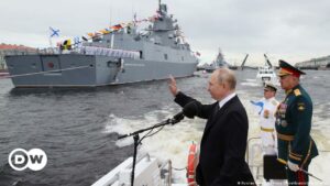 Fragata rusa llega a Sudáfrica para ejercicios militares conjuntos | El Mundo | DW