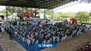 Gustavo Petro: entrega de tierras a campesinos en Sucre - Otras Ciudades - Colombia