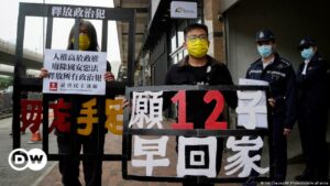 Hong Kong abre el mayor juicio contra activistas prodemocracia | El Mundo | DW