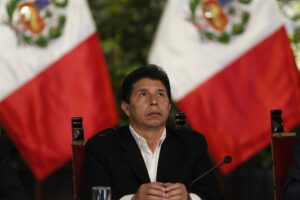 Justicia peruana aprueba la formalización de investigación fiscal a Castillo