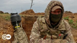 La ayuda militar a Ucrania es menor que la de otras guerras | El Mundo | DW