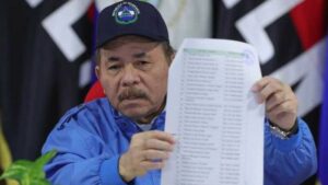 La controvertida reforma "exprés" con la que Nicaragua despojó de su nacionalidad a los opositores liberados y enviados a EE.UU.