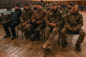 La desconocida trinchera del trastorno mental de los soldados ucranianos: "Hay personas que se han quedado vacas por dentro"