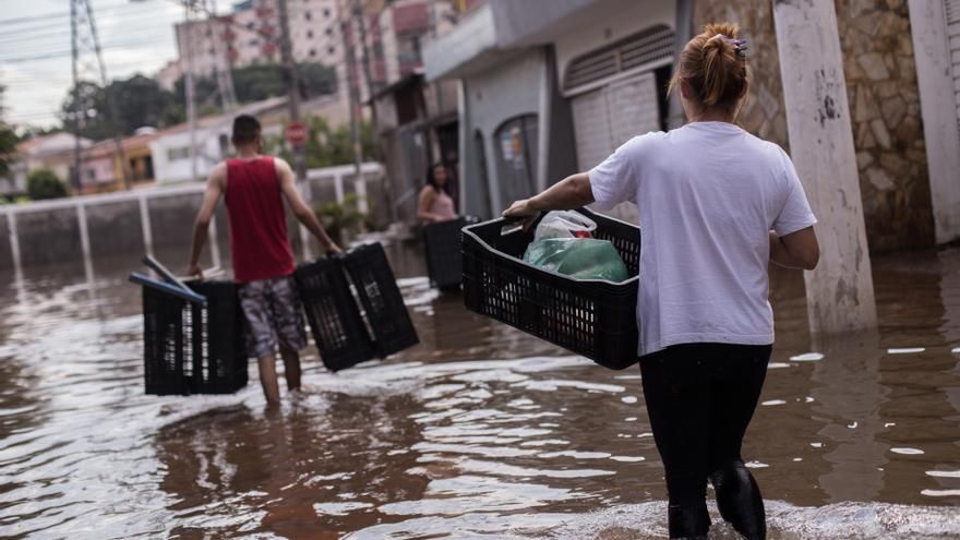 Las lluvias dejan ya 57 muertos en Brasil