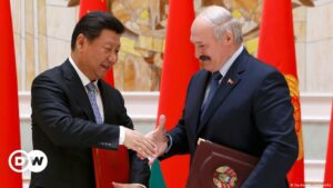 Lukashenko anuncia visita oficial a China | El Mundo | DW