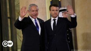 Macron denuncia "avance precipitado" de programa nuclear iraní | El Mundo | DW