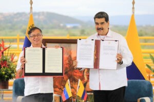 Maduro se reunirá con Petro en el puente Atanasio Girardot