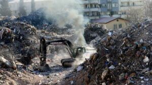 Malas prácticas, amnistías, fallas tectónicas y una respuesta difícil, el cóctel mortal del terremoto de Turquía