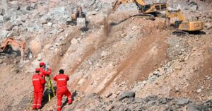 Mueren 5 al desplomarse techo de mina en suroeste de China