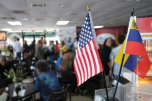 Oposición se enfrenta por toma de sedes diplomáticas de Venezuela en Estados Unidos
