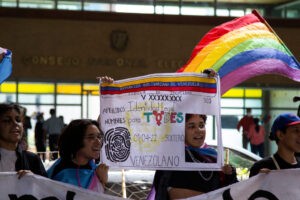 Población LGBTIQ reclama por el derecho al cambio del nombre