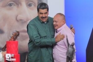 Presidente Maduro participó en la celebración del 9º Aniversario del Programa “Con El Mazo Dando”