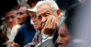 Proyecto de ley sobre la jubilación a los 75 años: pros y contras de la iniciativa aprobada en el Congreso