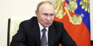 Putin recibe al máximo responsable de la diplomacia china
