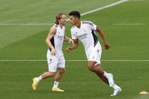Real Madrid: El ascendente rendimiento de Álvaro Rodríguez: "Es un perfil que no tenemos..."