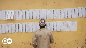 Reclaman en Nigeria primeros resultados de elecciones presidenciales | El Mundo | DW