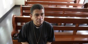Rolando Álvarez, el obispo rebelde que retó a Ortega