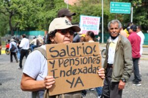 Salario mínimo lleva 11 meses estancado en los 130 bolívares