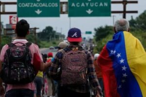 Venezolanos retornan al país para llevarse a sus familiares